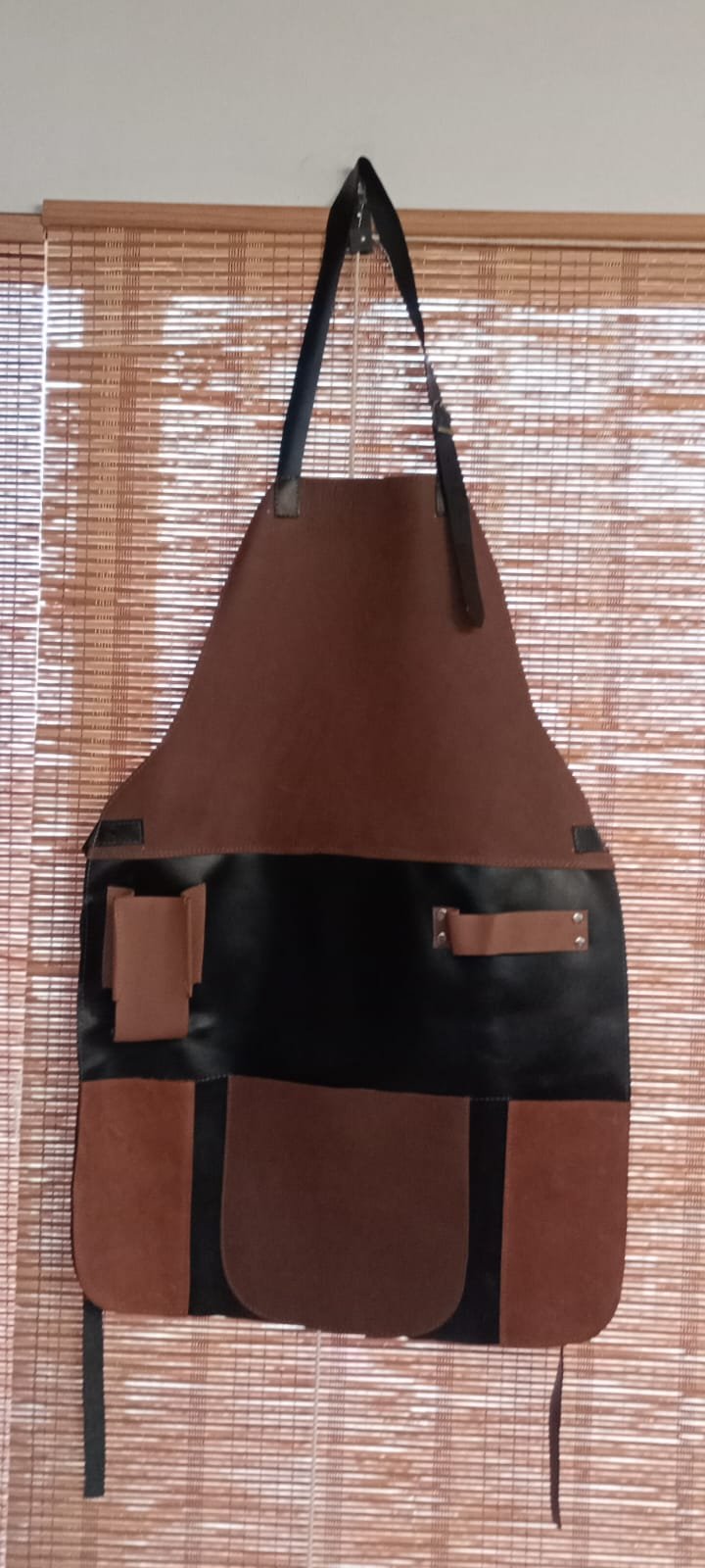 Delantal Cafe Oscuro